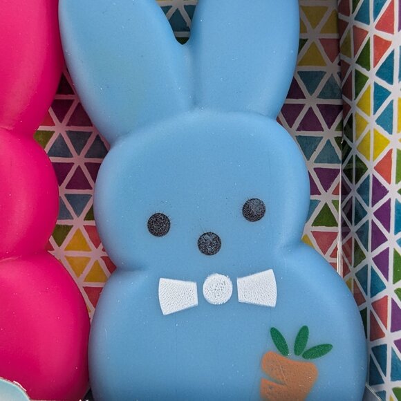 Peeps 3 Pack Vinyl Pet Dog Toy 4" Squeaker Rabbits Yellow Pink Blue Easter New - Picture 4 of 8